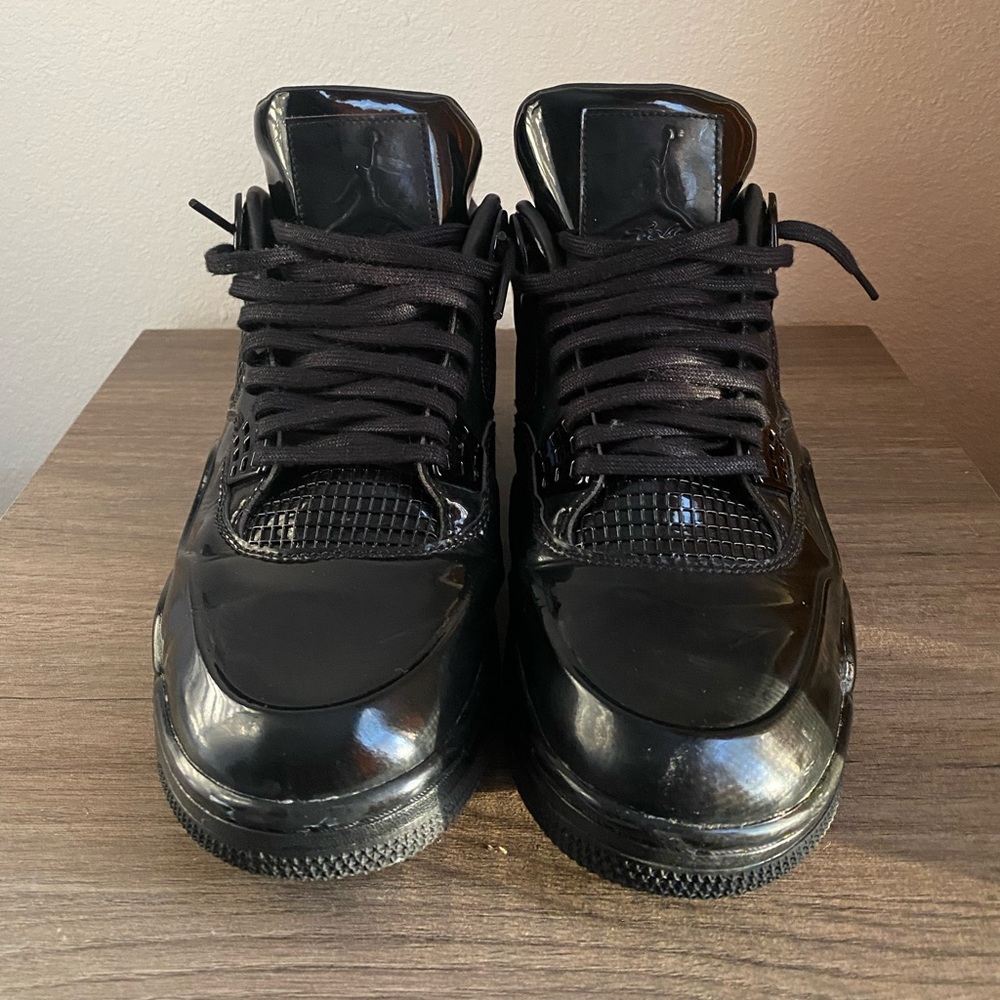 Air Jordan Retro 4